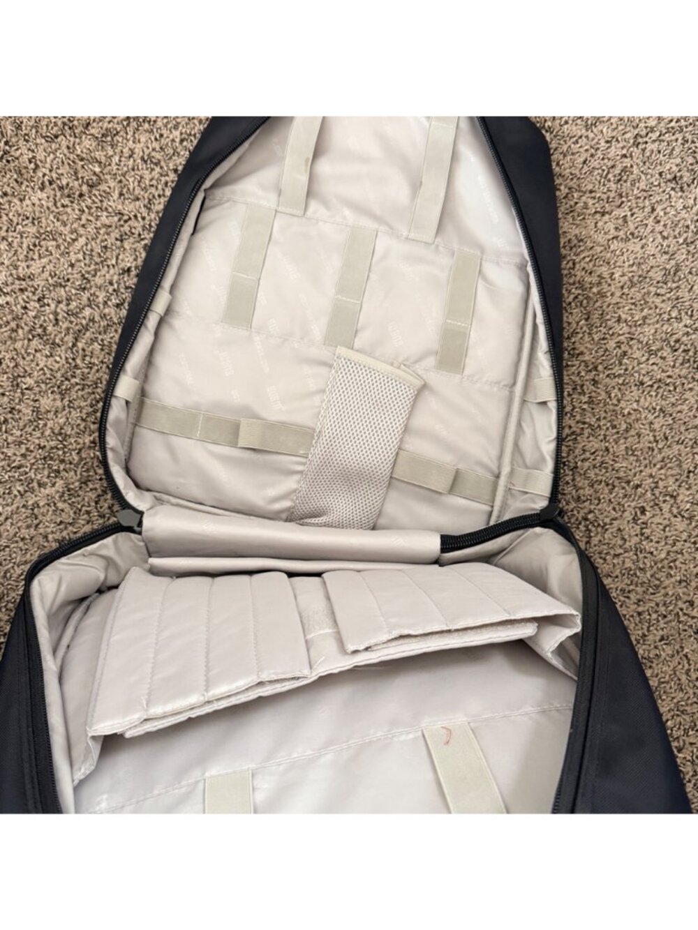BUBM Backpack for PS3 Console - Picture 8 of 8
